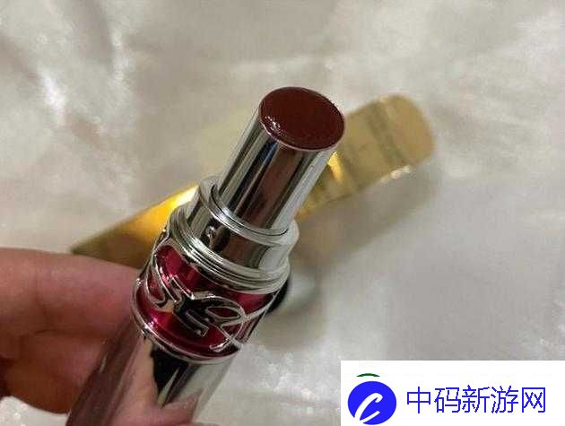 Ysl水蜜桃的迷人魅力：甜蜜享受